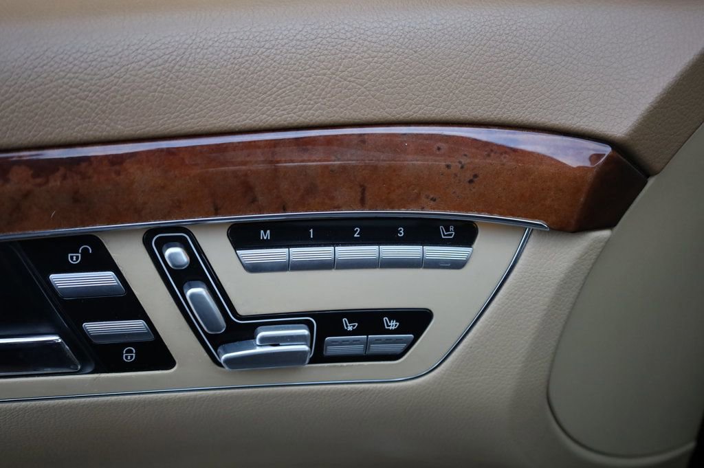 Used 2008 Mercedes-Benz S 550 image 30