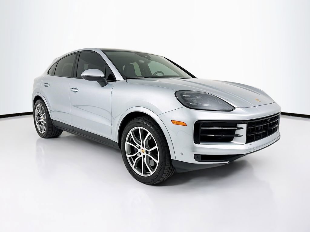 Certified 2024 Porsche Cayenne Coupe image 7