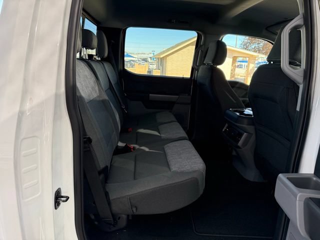New 2026 Ford F350 XLT w/ FX4 Off-Road Package AWD/4WD image 10
