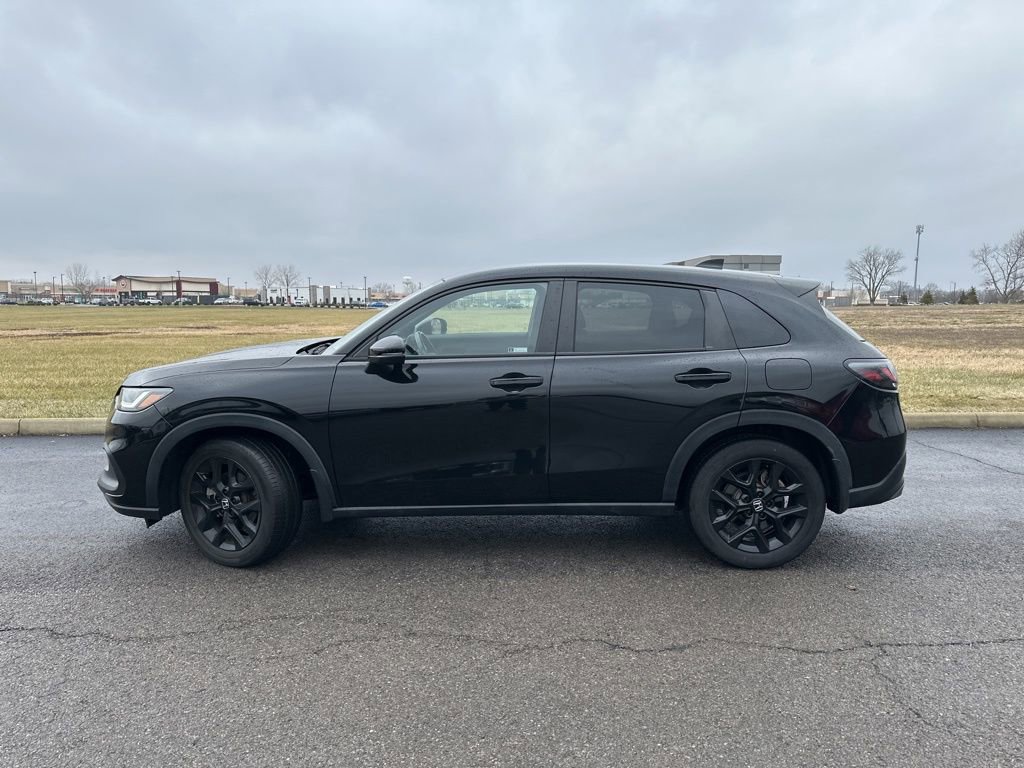 Used 2023 Honda HR-V Sport image 7