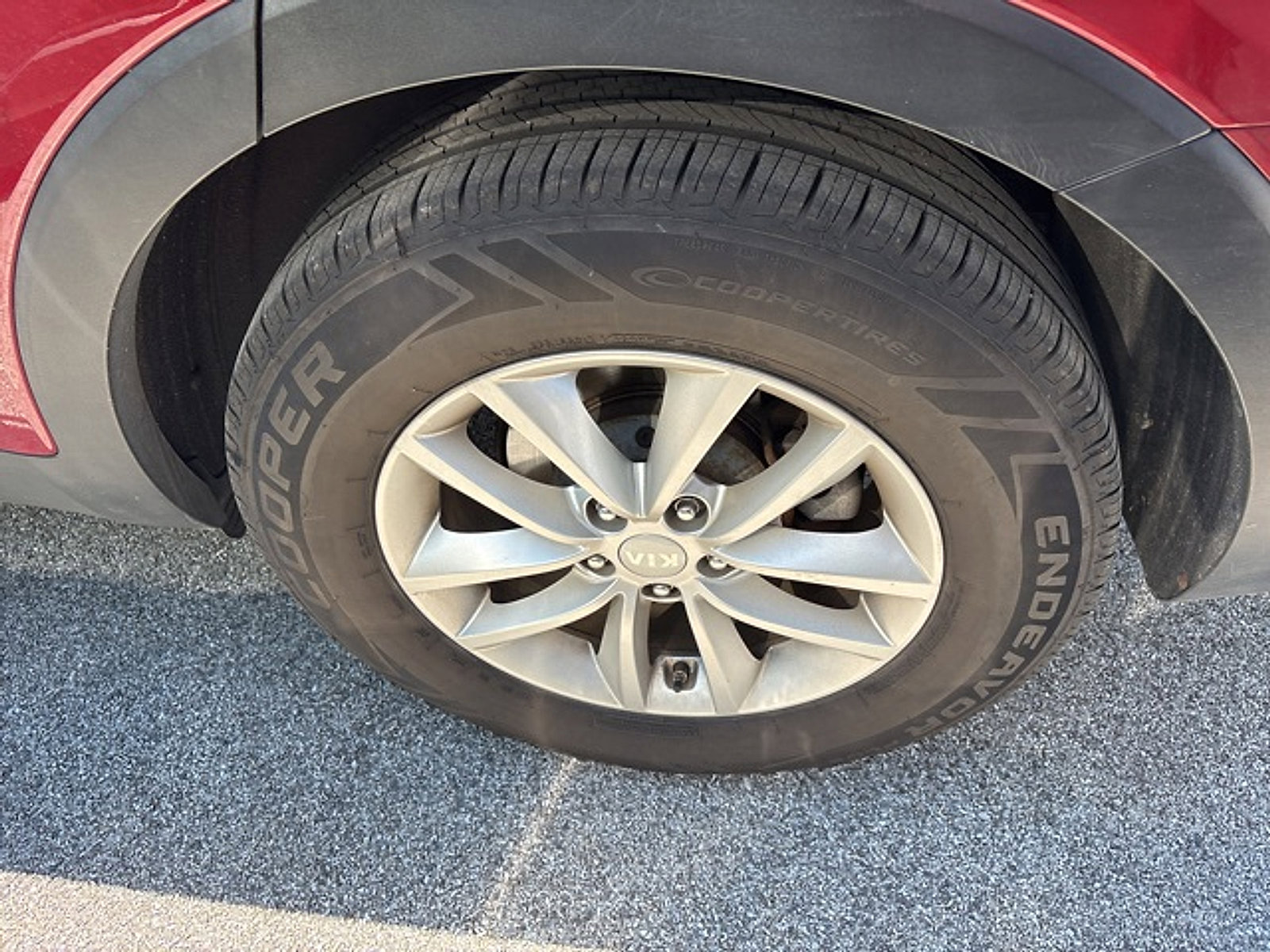 Used 2017 Kia Sorento AWD image 11