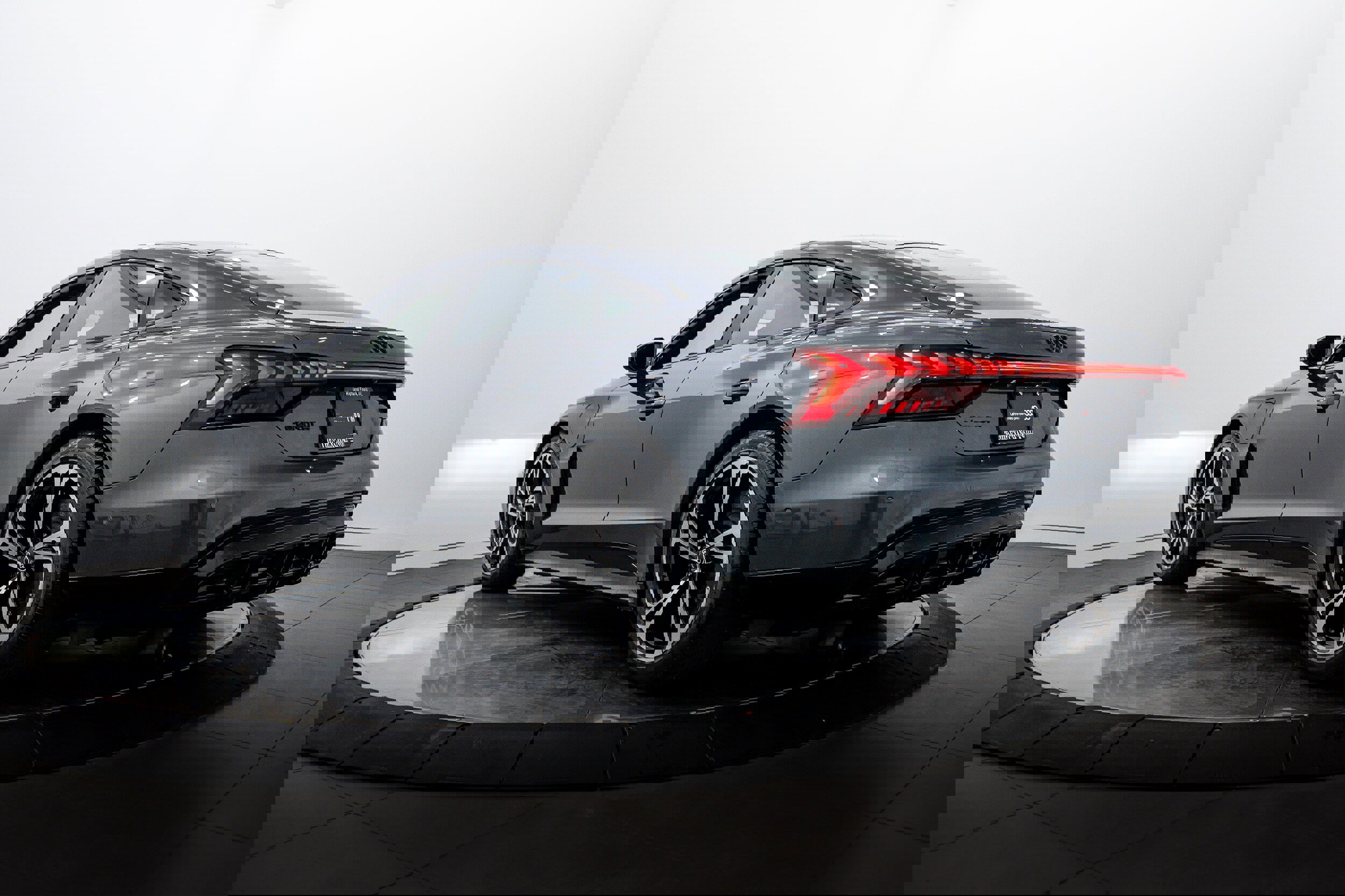 Certified 2022 Audi e-tron GT Prestige AWD/4WD image 5