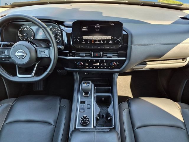 Certified 2025 Nissan Pathfinder SL AWD/4WD image 22