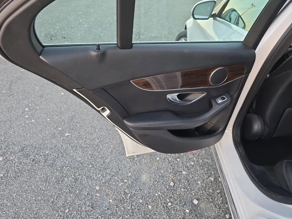 Used 2019 Mercedes-Benz C 300 Sedan image 43