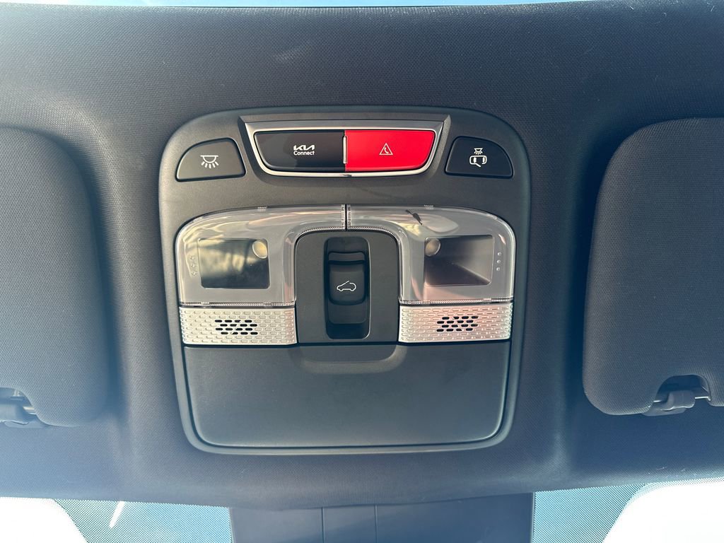 Used 2023 Kia Telluride EX w/ EX Captain's Chair Package image 32