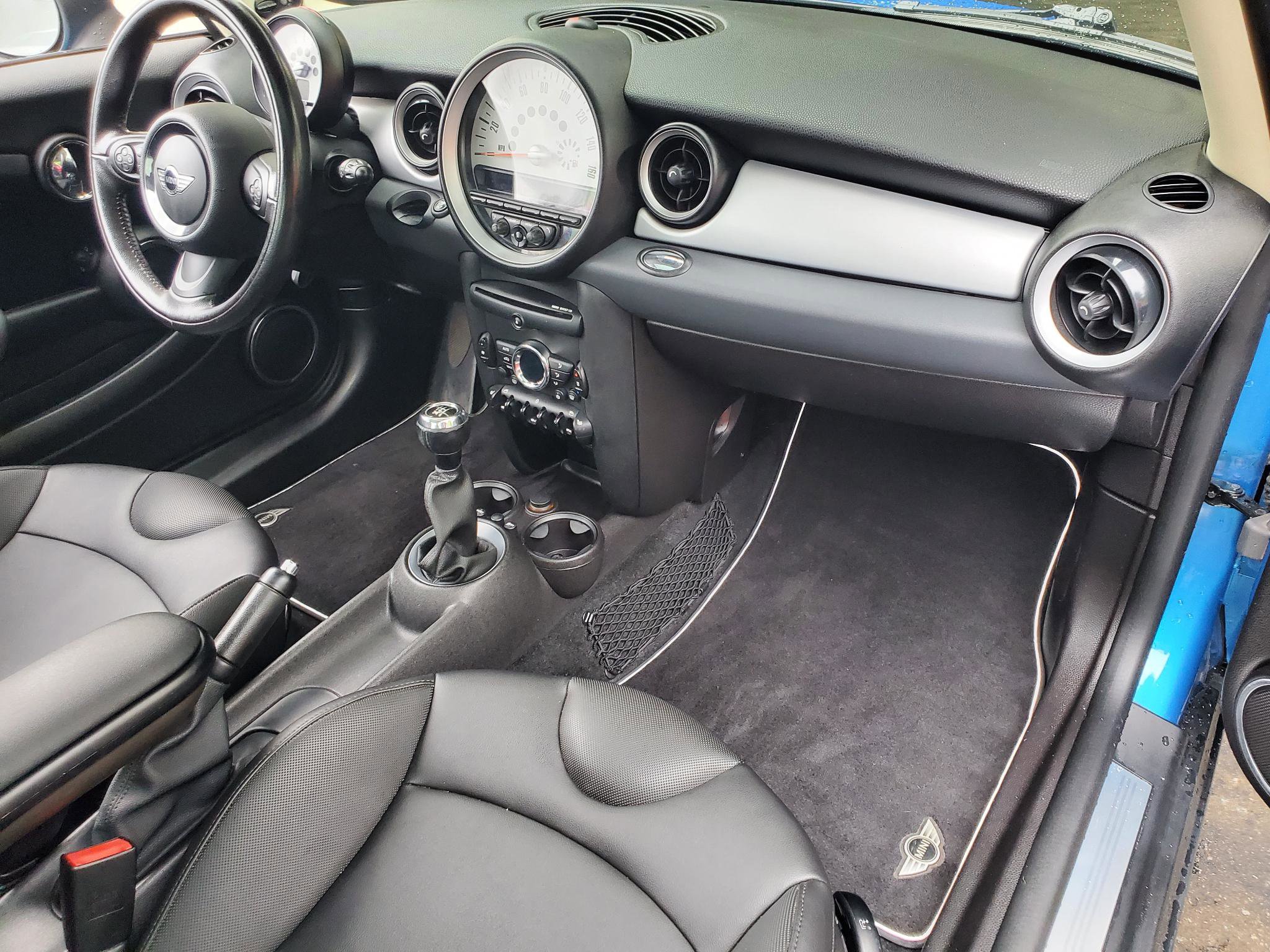 Used 2011 MINI Cooper Hardtop FWD image 38
