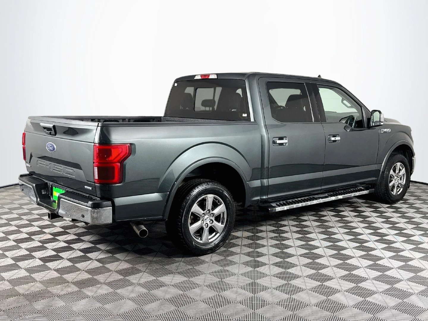 Used 2018 Ford F150 Lariat w/ Equipment Group 501A Mid RWD image 8
