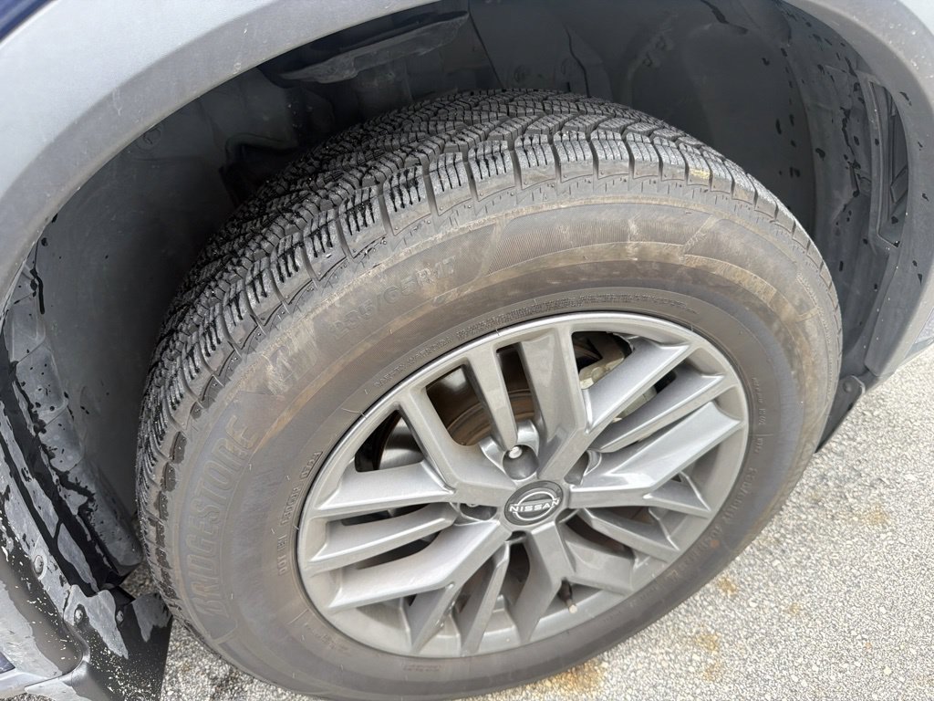 Certified 2022 Nissan Rogue S FWD image 9