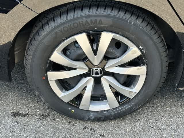 Used 2025 Honda Civic LX image 5