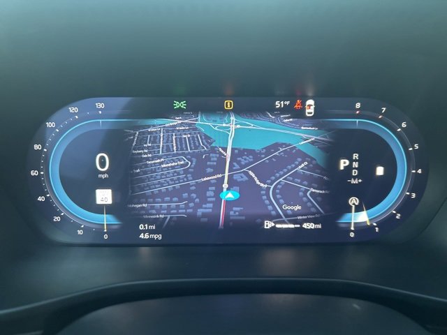 Certified 2025 Volvo XC40 B5 Plus image 21