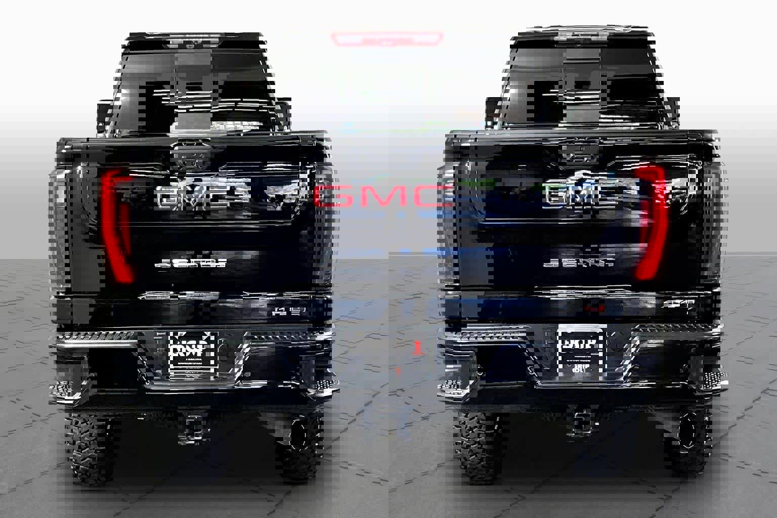 Used 2026 GMC Sierra 2500 AT4 w/ AT4 Premium Plus Package image 10