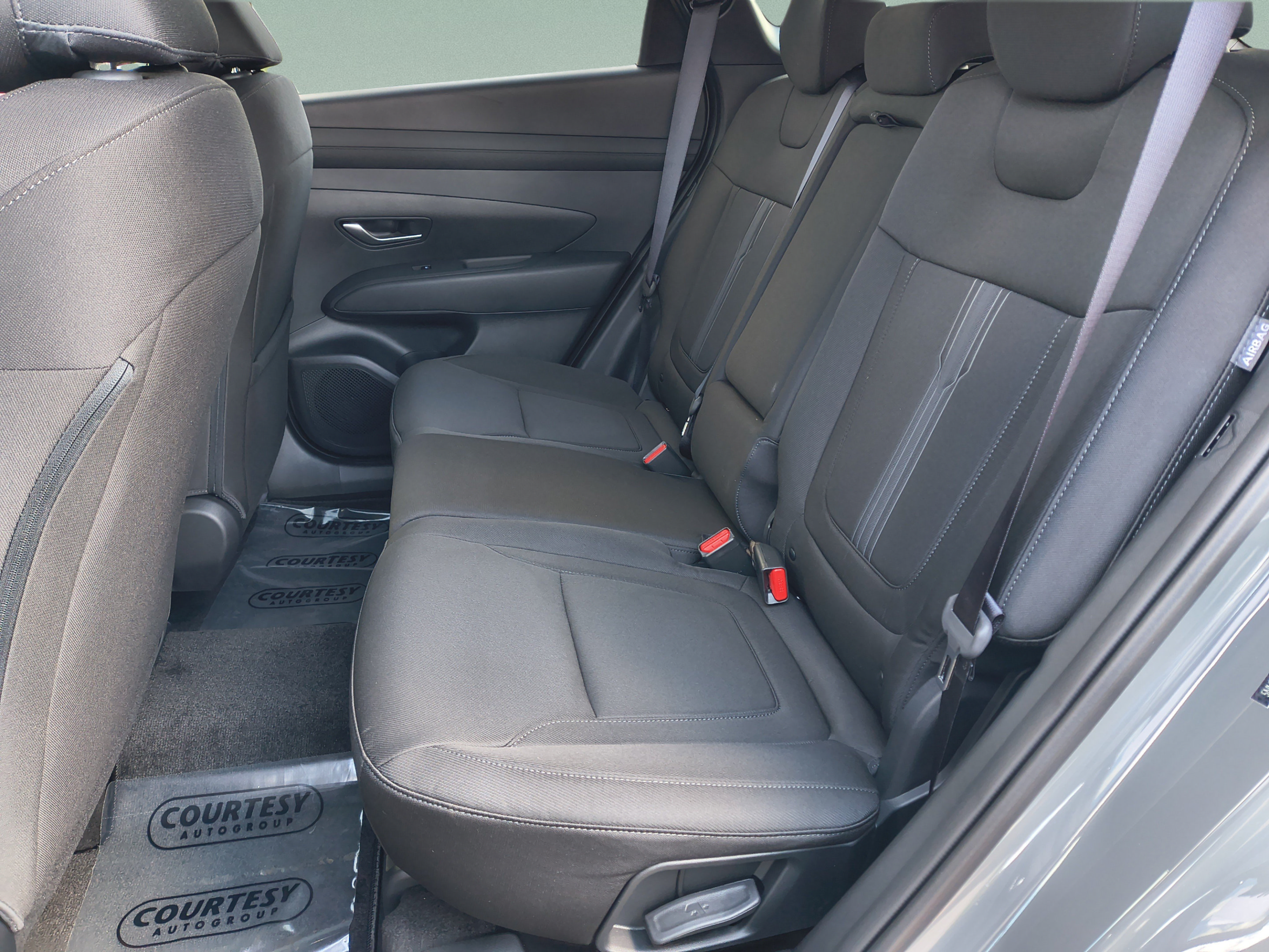 New 2026 Hyundai Tucson SEL FWD image 16