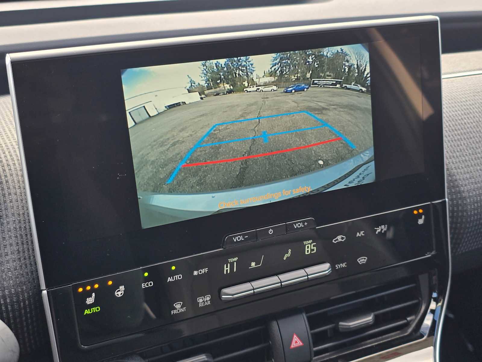 Used 2025 Toyota bZ4X FWD w/ Weather Package image 27