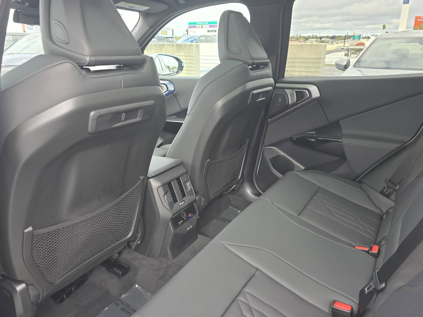 New 2026 BMW X3 xDrive30 w/ M Sport Package image 13