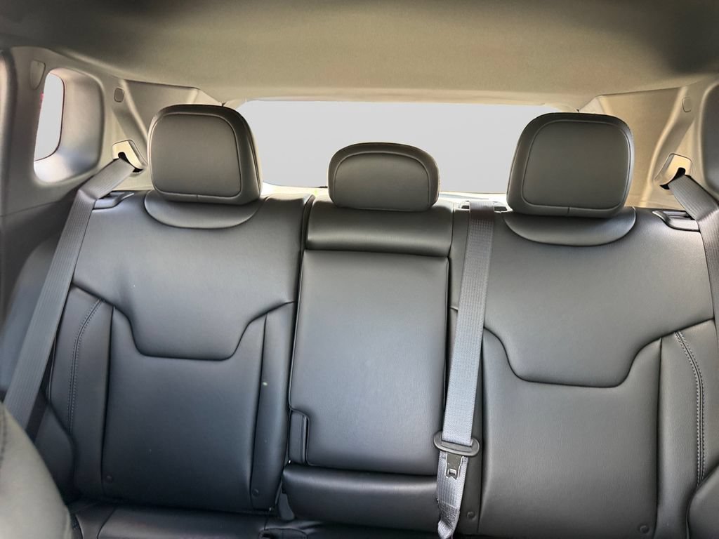 New 2026 Jeep Compass Limited AWD/4WD image 16