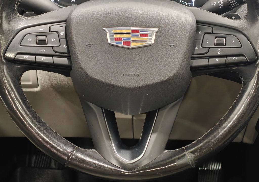 Used 2019 Cadillac XT4 Premium Luxury w/ Cold Weather Package image 5