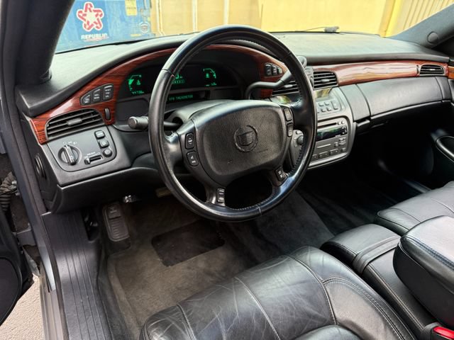 Used 2004 Cadillac De Ville Limousine FWD image 29