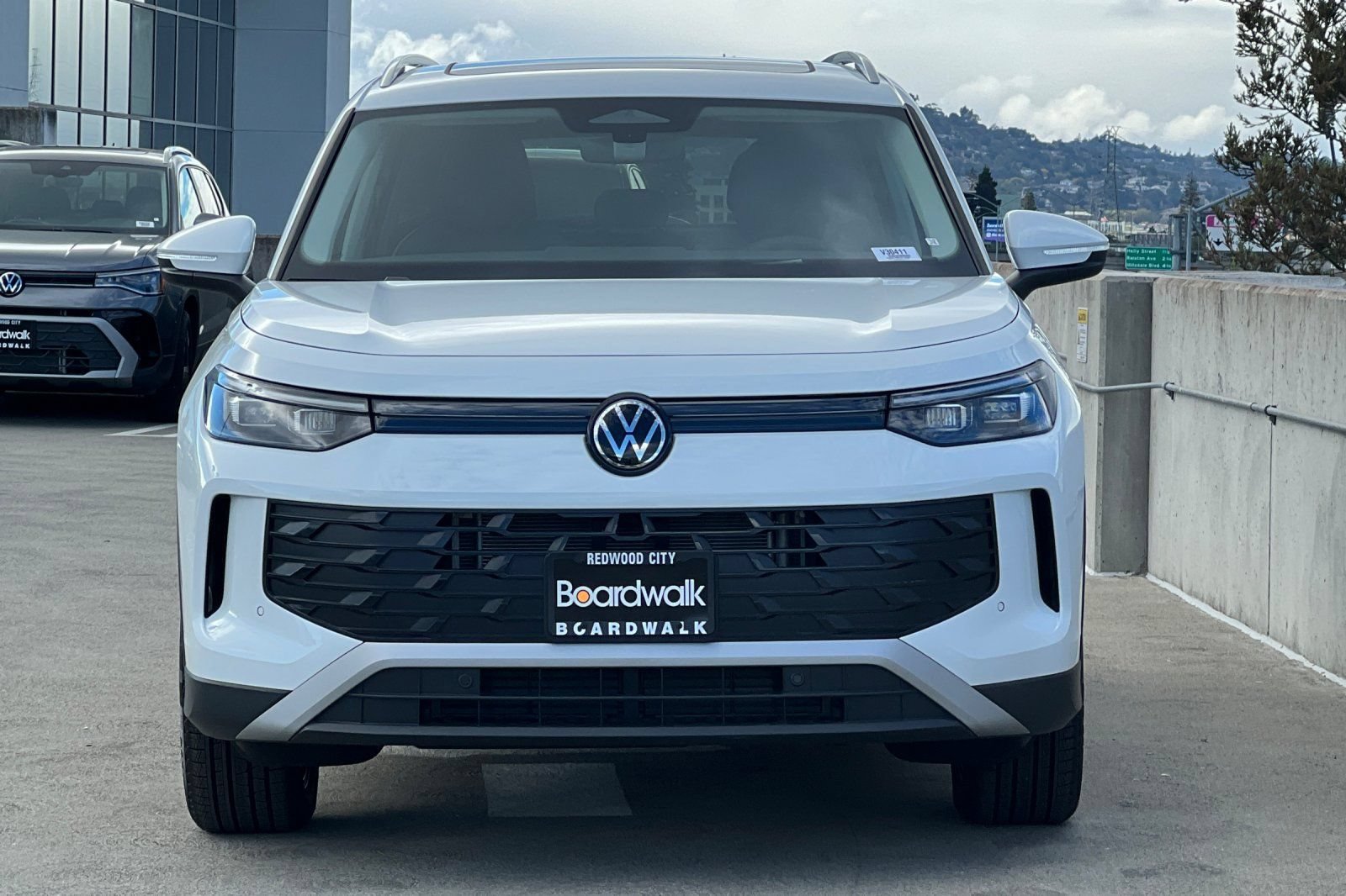 New 2026 Volkswagen Tiguan SE AWD/4WD image 9