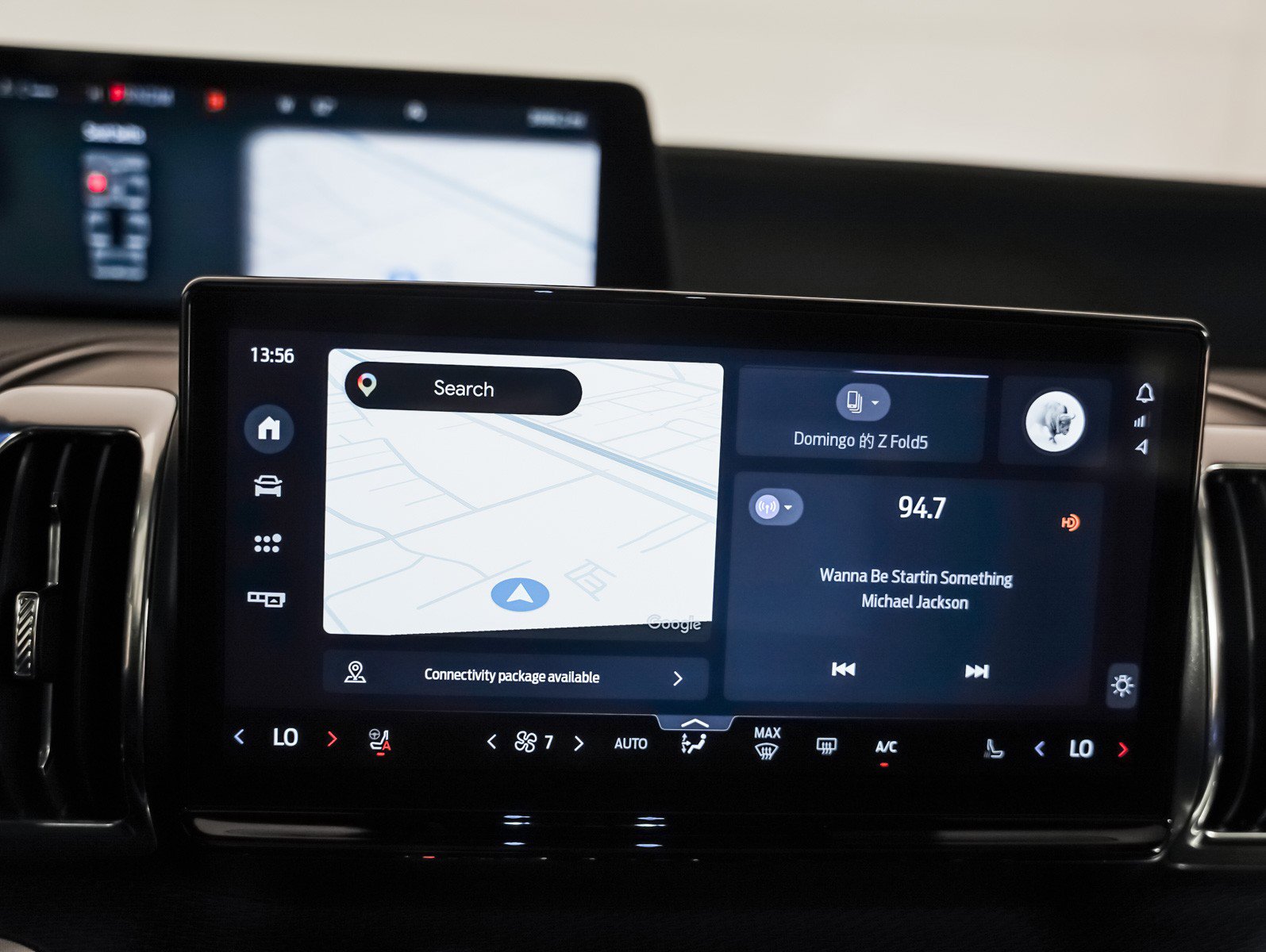 Used 2025 Ford Expedition Max Platinum w/ Stealth Performance Package image 17