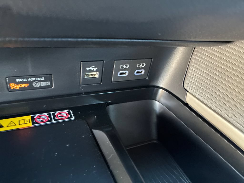 New 2026 Toyota Camry SE FWD image 40