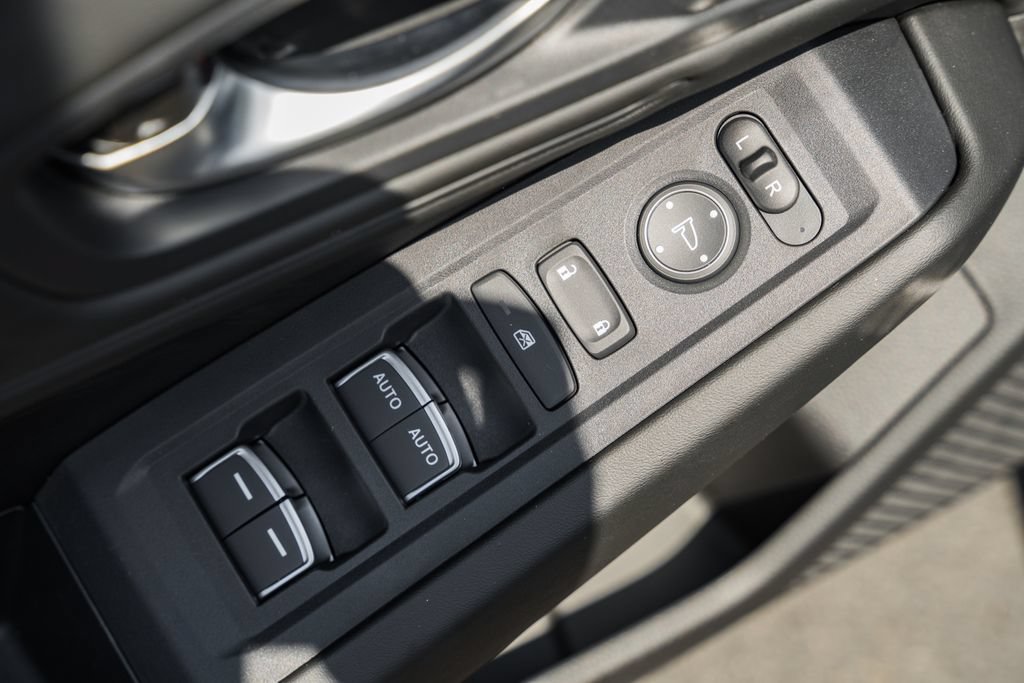 Used 2026 Honda Accord EX-L image 37