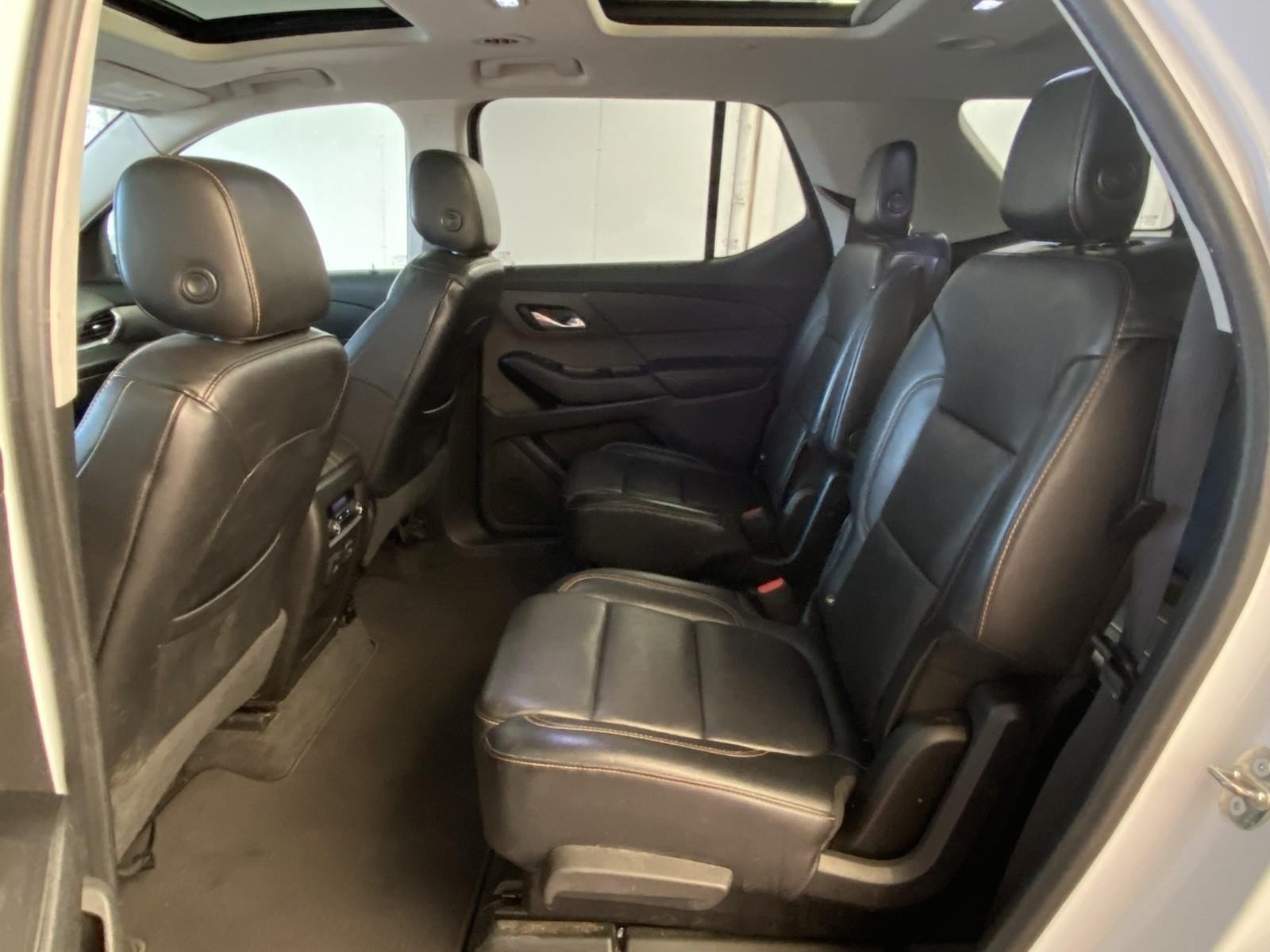 Used 2018 Chevrolet Traverse LT AWD/4WD image 19
