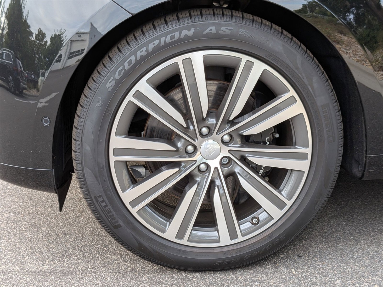 Used 2023 Land Rover Range Rover SE image 10