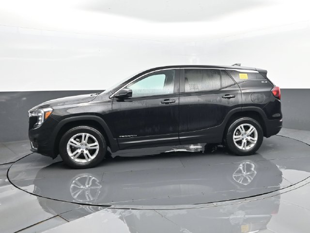 Used 2023 GMC Terrain SLE AWD/4WD image 5