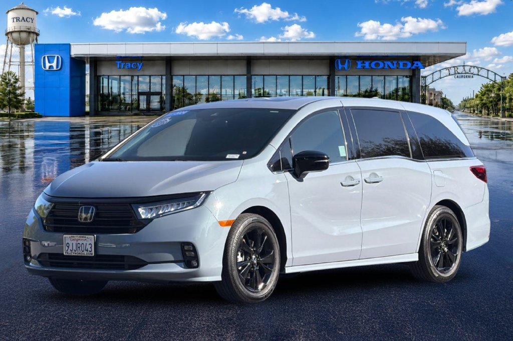 Certified 2024 Honda Odyssey Sport image 14