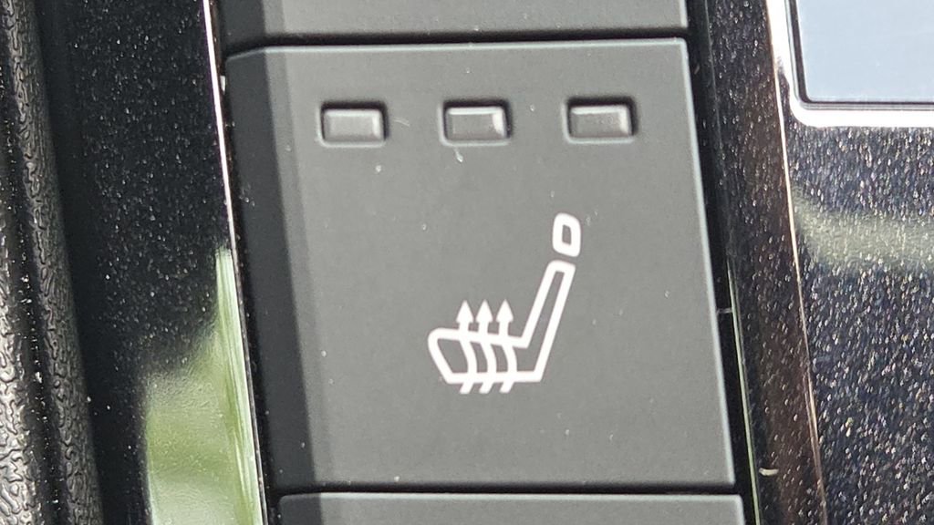 Certified 2025 INFINITI QX55 Luxe AWD/4WD image 5