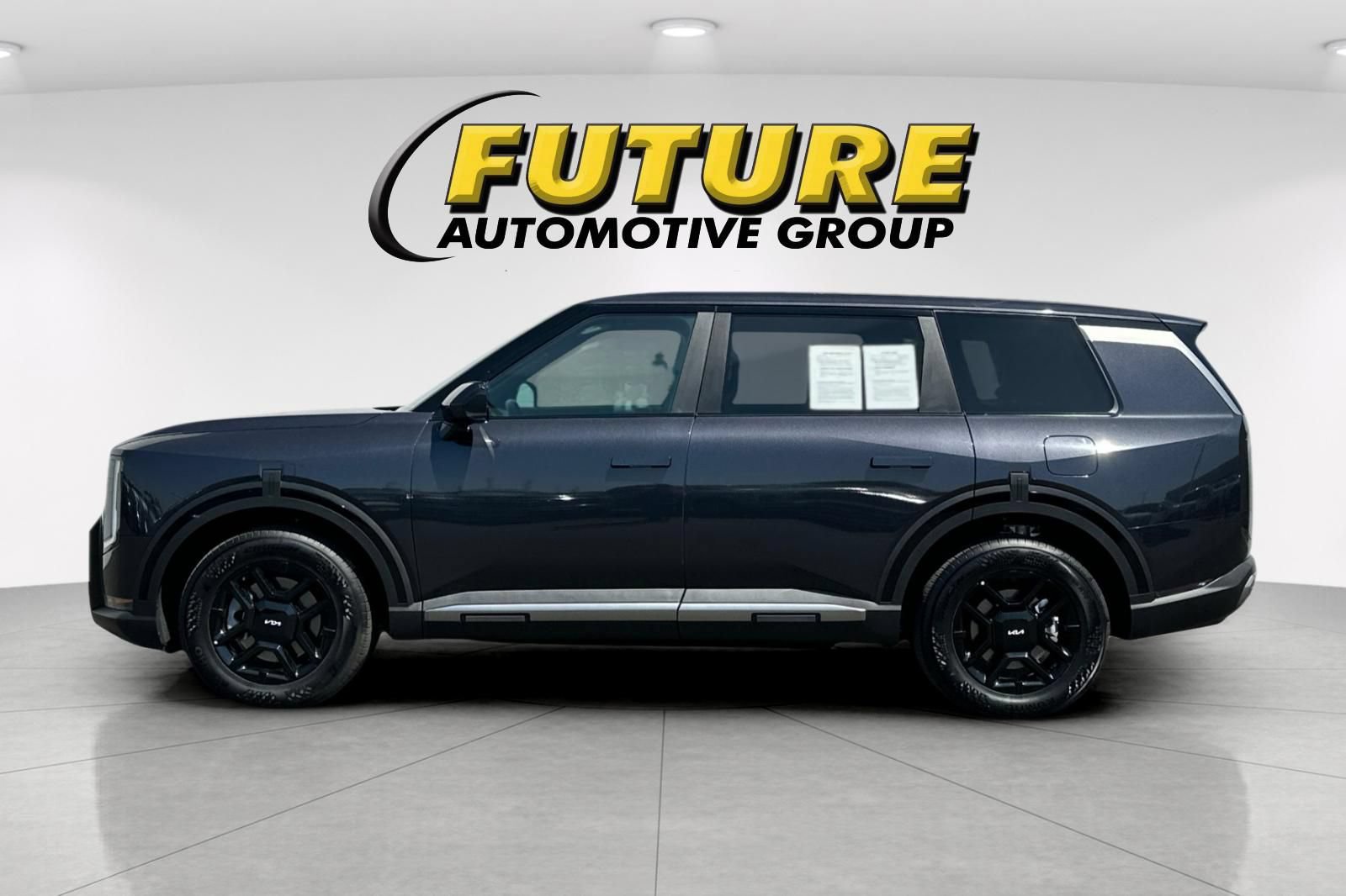 Used 2027 Kia Telluride LX FWD image 7