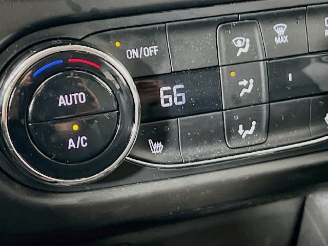 Used 2023 Chevrolet TrailBlazer LT w/ LPO, Blackout Package AWD/4WD image 19