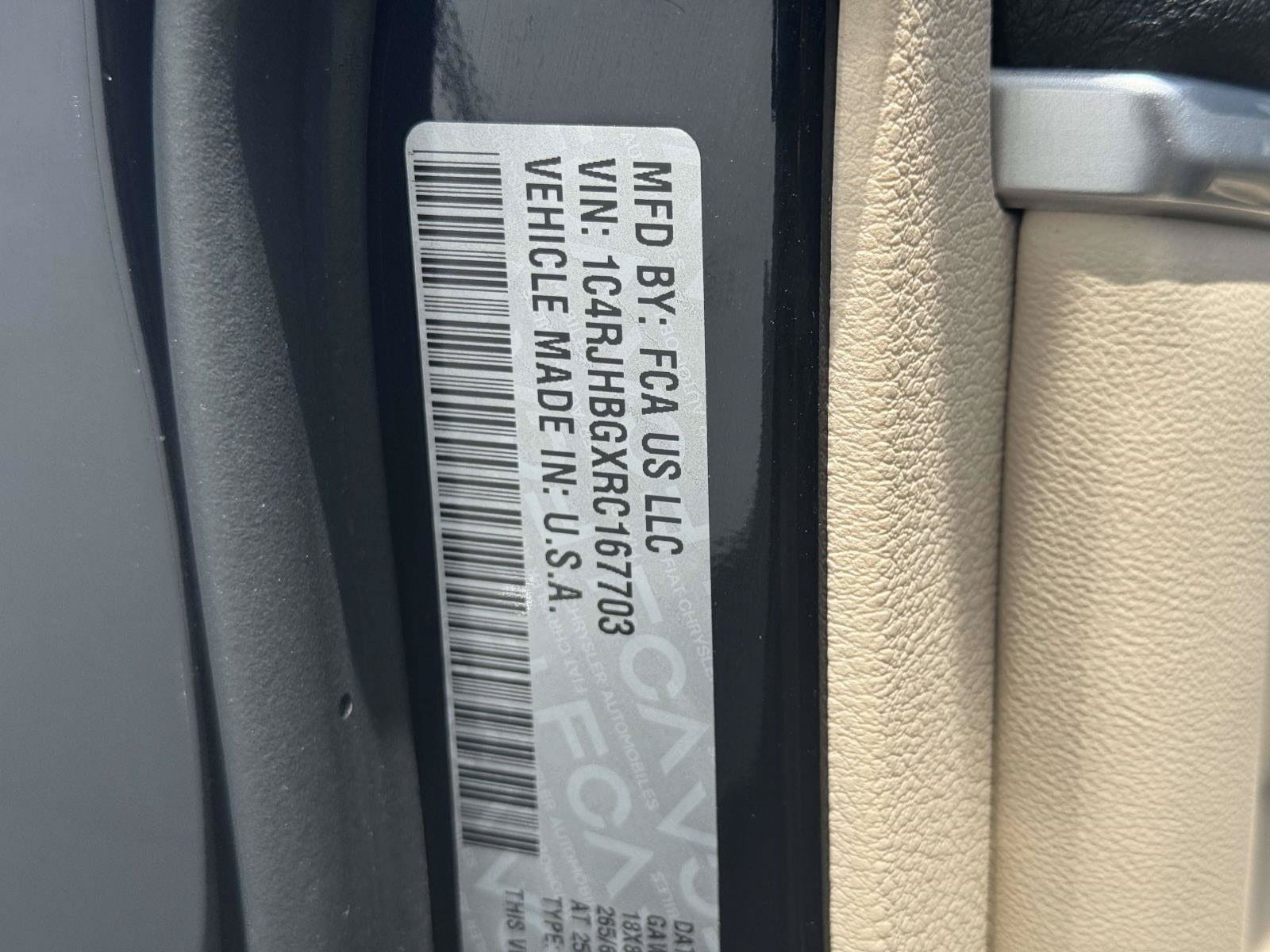 Certified 2024 Jeep Grand Cherokee Limited AWD/4WD image 33