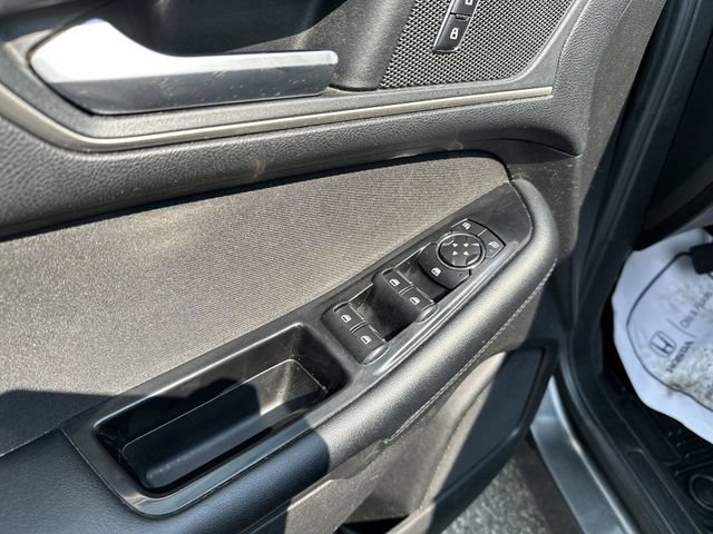 Used 2017 Ford Edge SEL AWD/4WD image 17