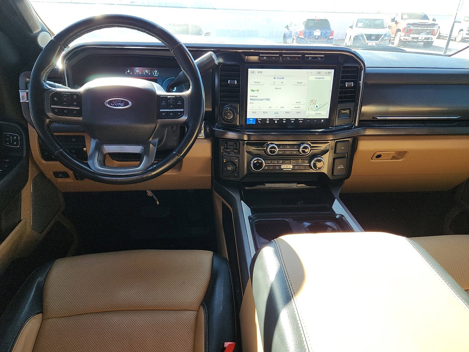 Used 2023 Ford F450 Lariat w/ Lariat Ultimate Package image 11