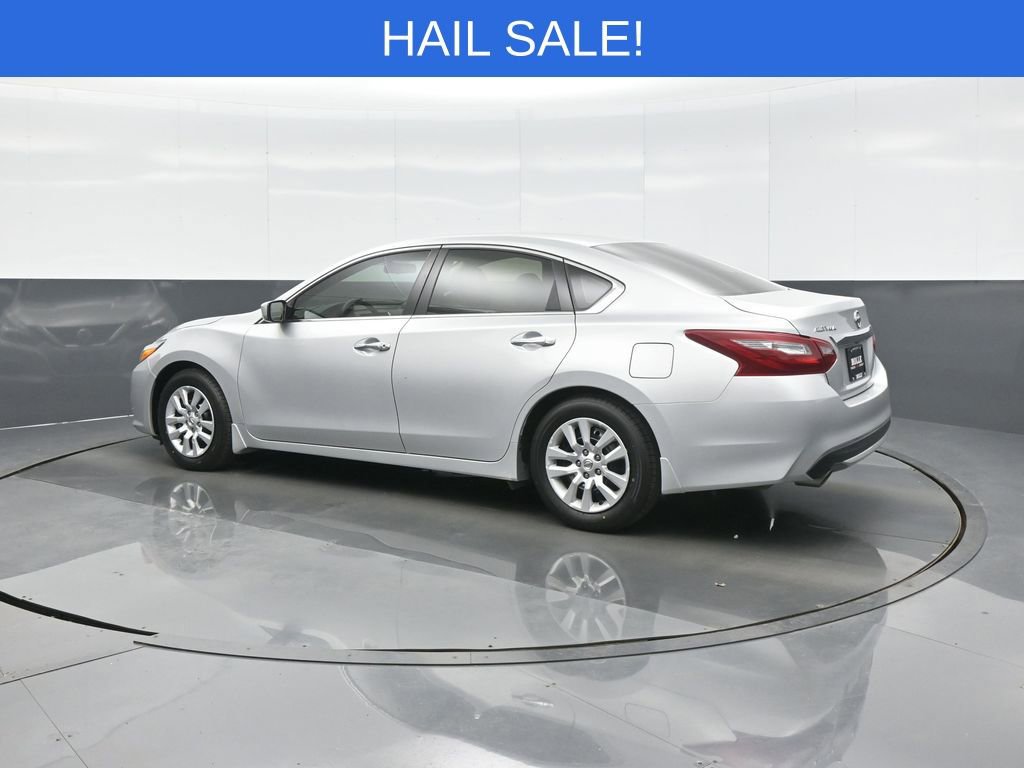 Used 2018 Nissan Altima 2.5 S w/ S Convenience Package image 5