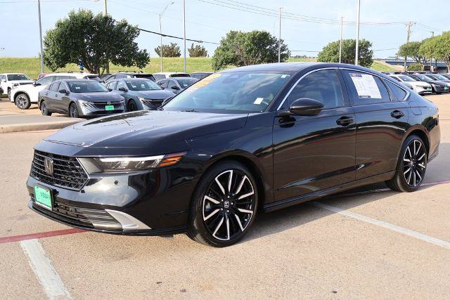 Used 2024 Honda Accord Touring image 3
