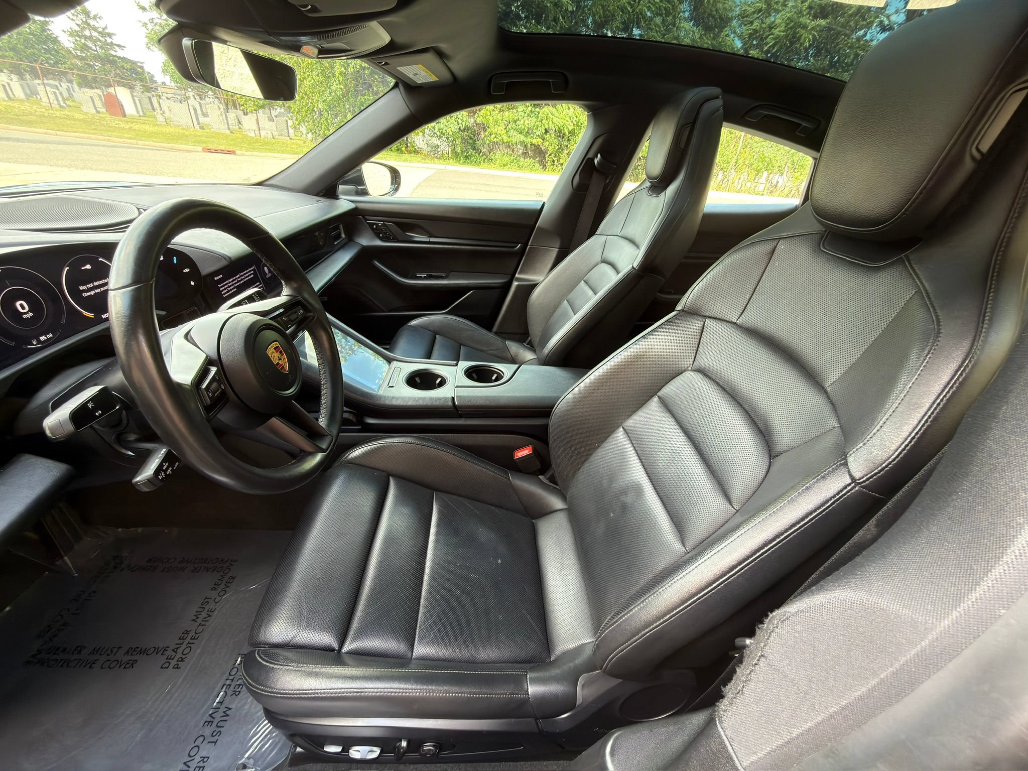 Used 2020 Porsche Taycan 4S AWD/4WD image 18