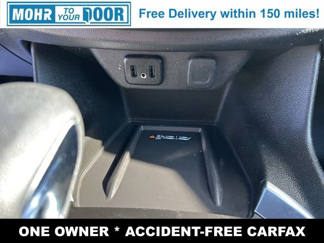 Used 2023 Chevrolet Traverse LT image 23