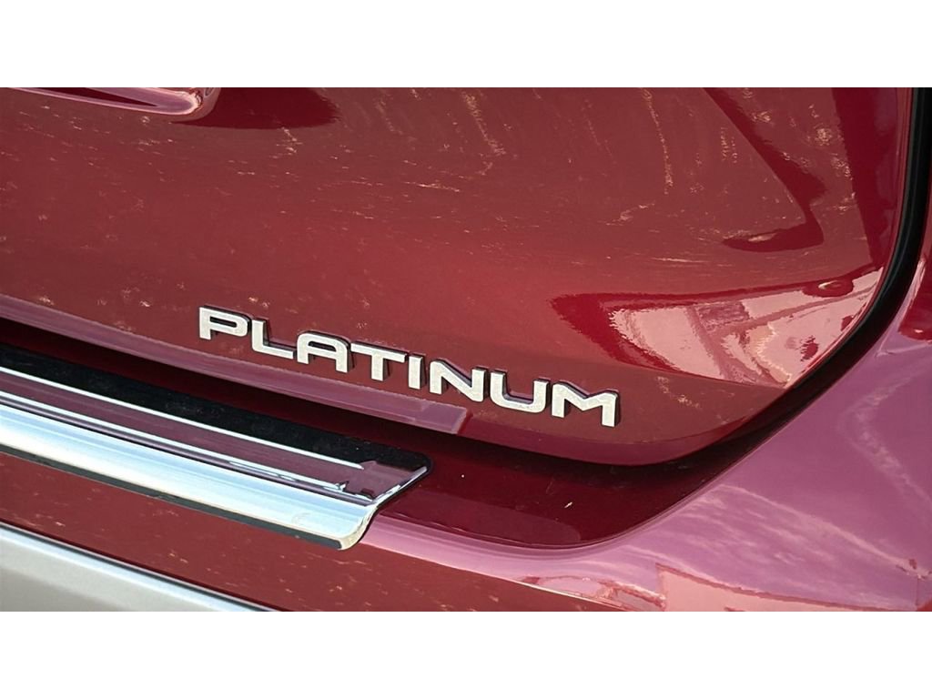 New 2026 Toyota Highlander Platinum AWD/4WD image 8