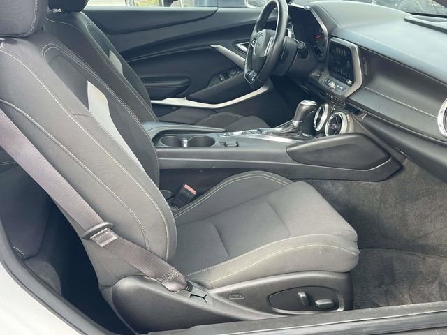 Used 2017 Chevrolet Camaro SS image 20