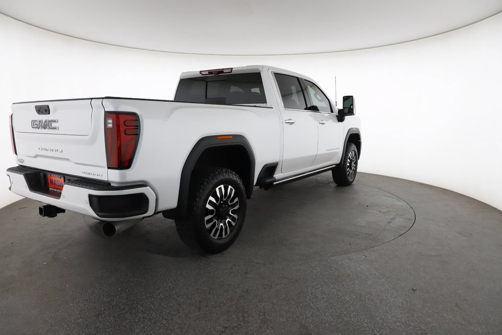 Certified 2025 GMC Sierra 2500 Denali Ultimate w/ Max Trailering Package AWD/4WD image 12