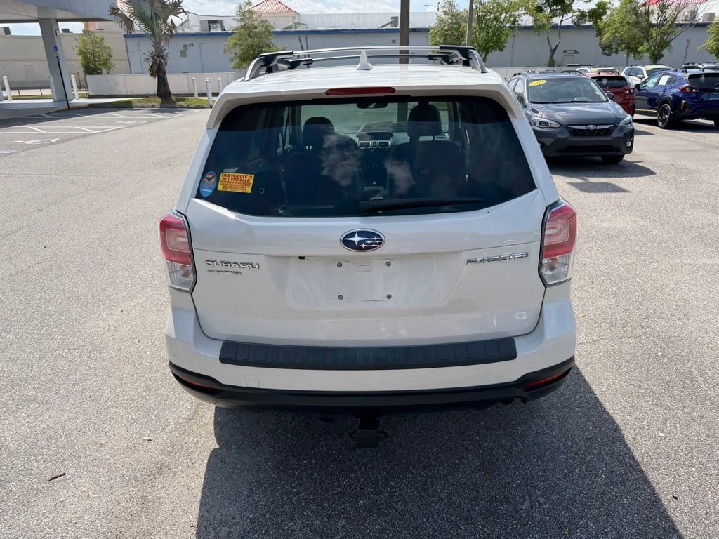 Used 2018 Subaru Forester 2.5i Premium AWD/4WD image 6