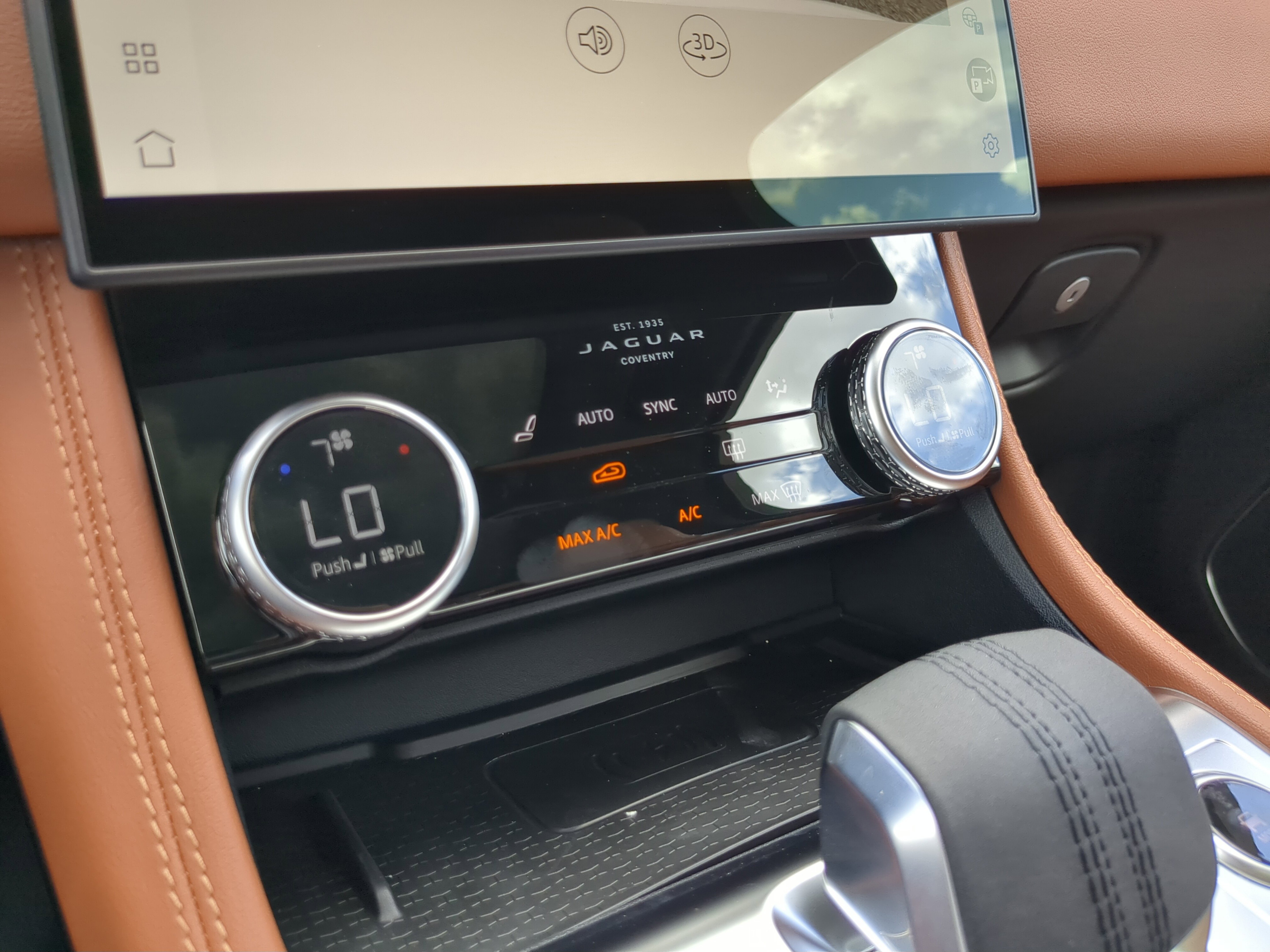 New 2026 Jaguar F-PACE R-Dynamic S image 22