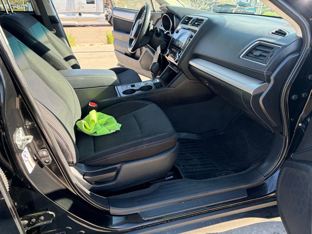 Used 2018 Subaru Outback 2.5i Premium AWD/4WD image 23