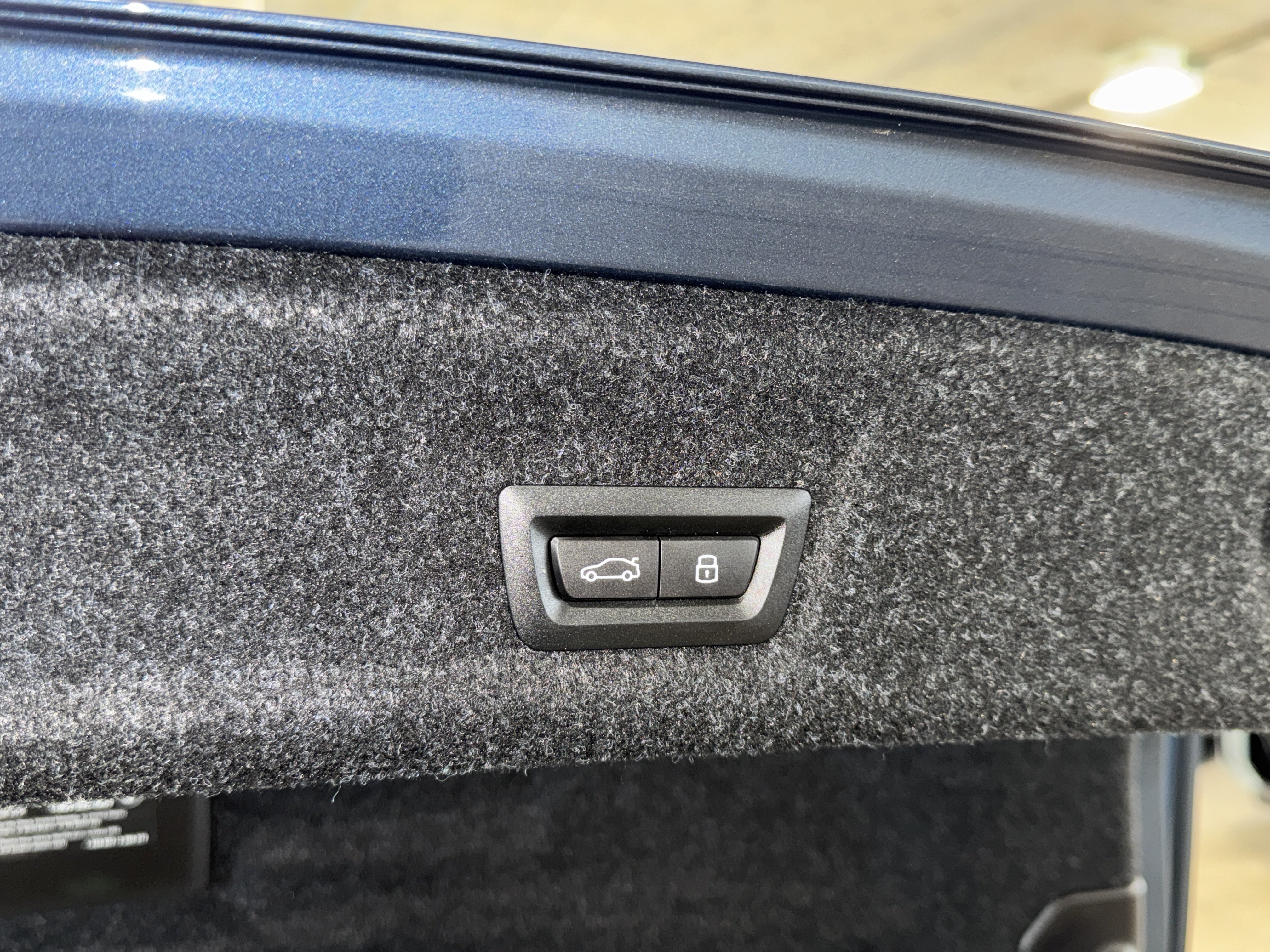 Used 2025 BMW 330i Sedan RWD image 14