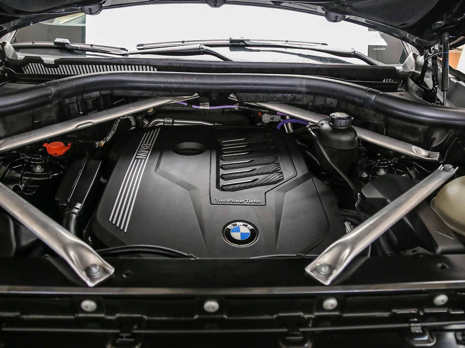 Used 2022 BMW X6 xDrive40i w/ Executive Package AWD/4WD image 28