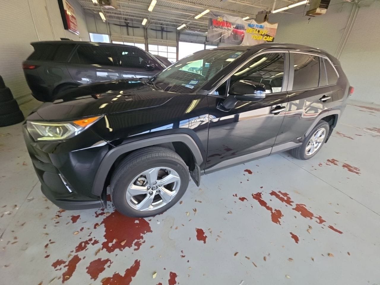 Used 2020 Toyota RAV4 Limited w/ Limited Grade Weather Package AWD/4WD image 1