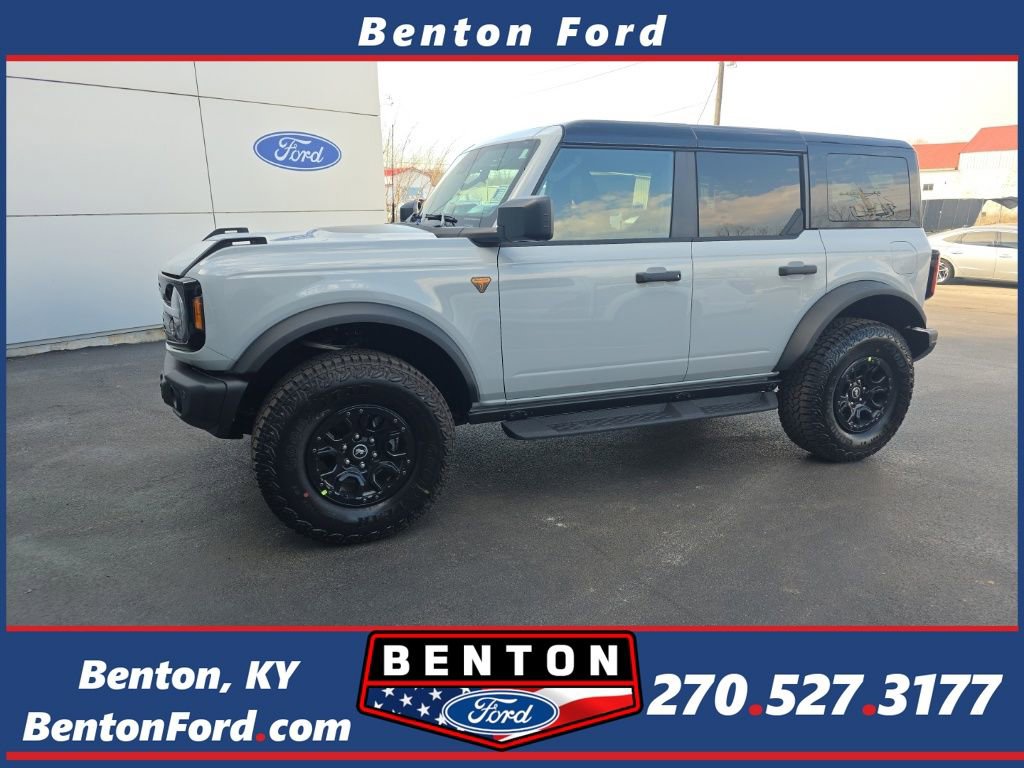 New 2026 Ford Bronco Badlands image 1