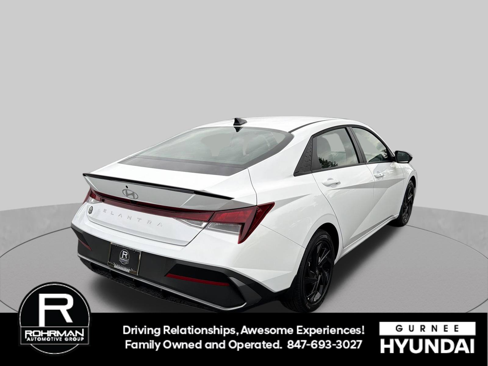 New 2026 Hyundai Elantra SEL Sport FWD image 9